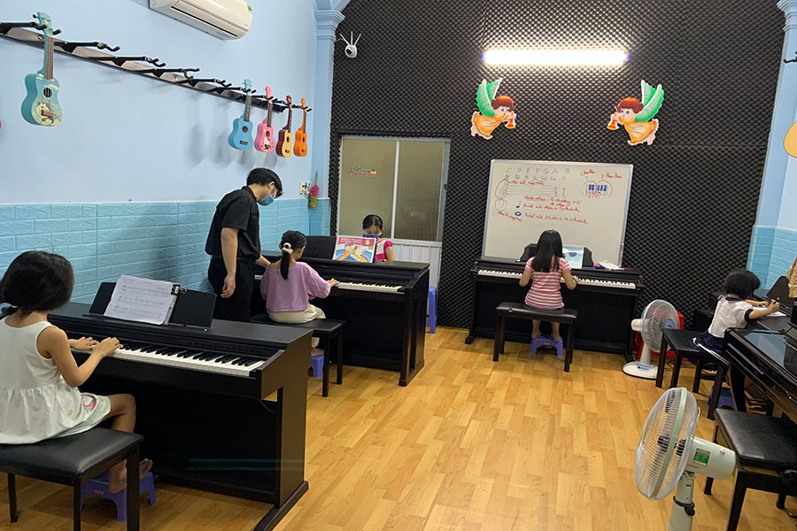 Học piano dễ hay khó phụ thuộc vào người học